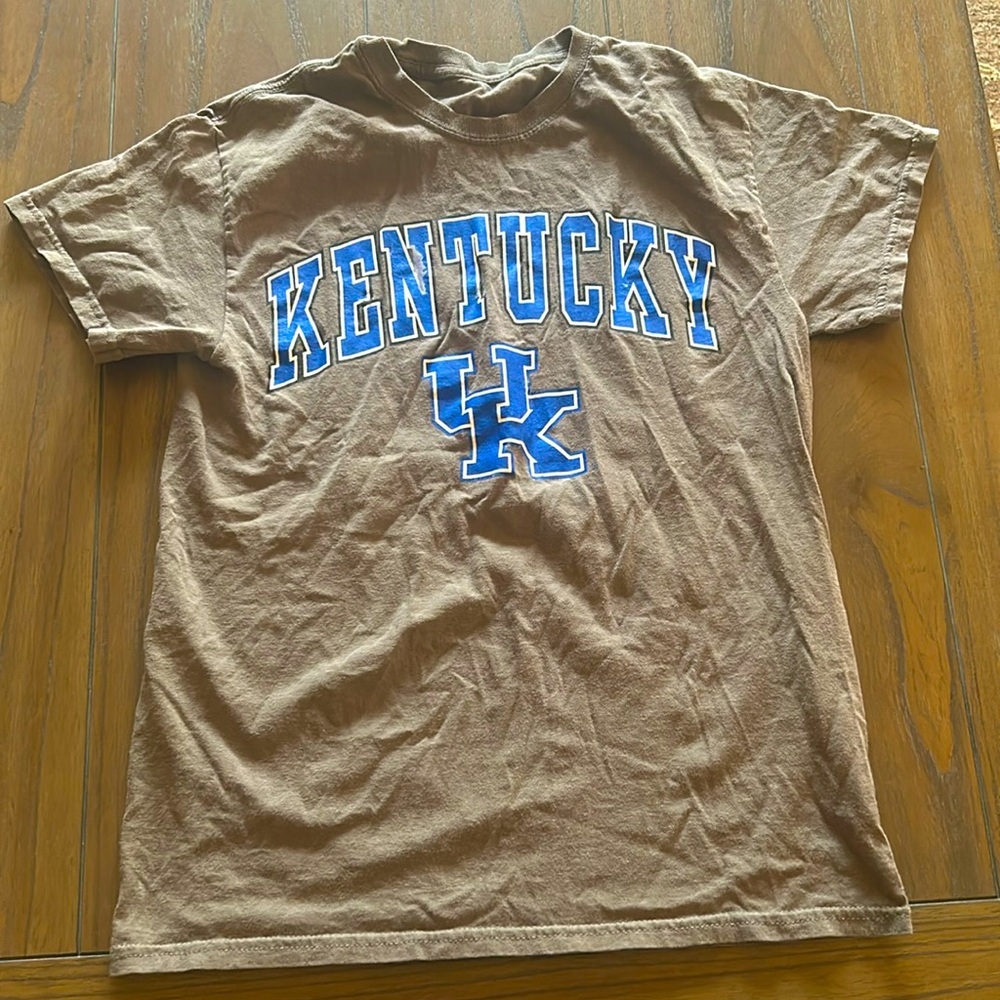 University of Kentucky t-shirt men’s small
